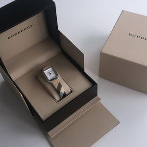 Burberry Classic Checked Analog Watch NEW